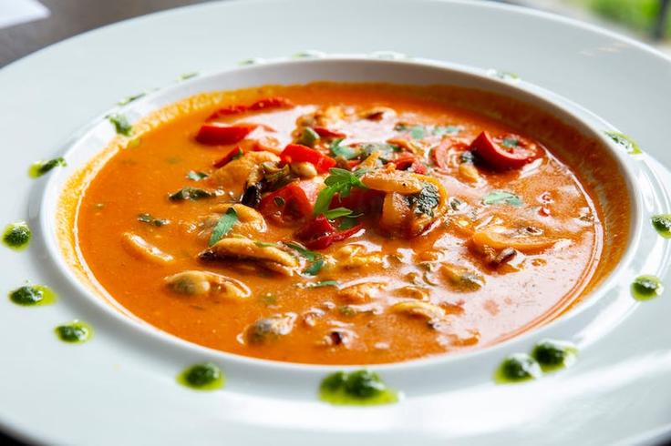 Frontal shot of a Red Curry dish